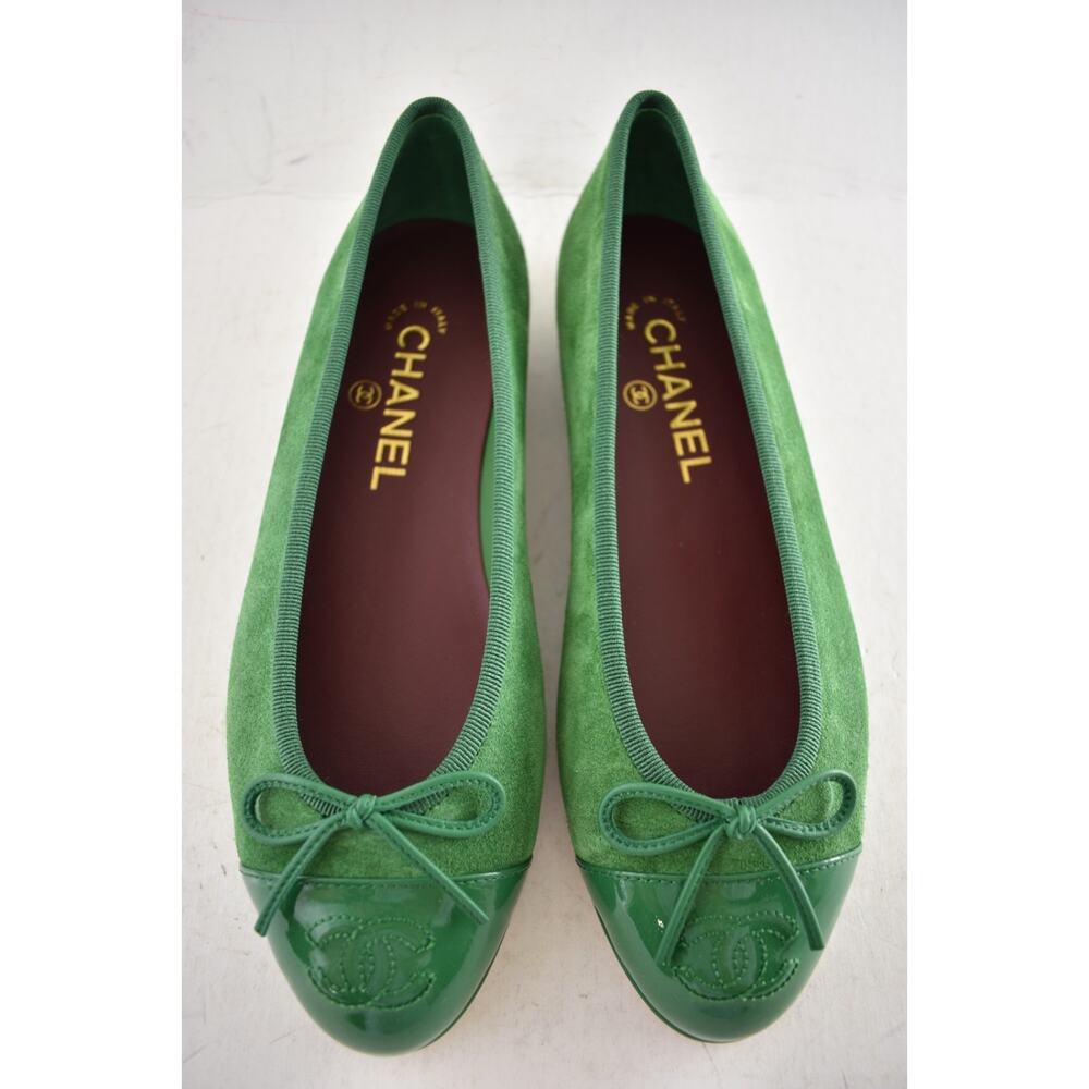 Chanel 26A Green Suede Patent Leather CC Logo Bow Tie Ballet Ballerina Flat 36 - Picture 8 of 16